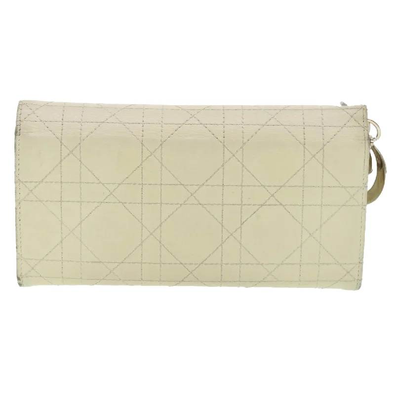 Retro Lovers CHRISTIAN DIOR Lady Dior Canage Wallet Leather White Auth bs4708