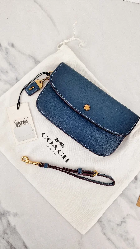 Tsa-Approved Bags For Hassle-Free Airport Security Coach 1941 Clutch Wallet Wristlet in Dark Denim Blue Smooth Leather - Coach 58818 Tsa-Approved Bags For Hassle-Free Airport Security Coach 1941 Clutch Wallet Wristlet in Dark Denim Blue Smooth Leather - Coach 58818